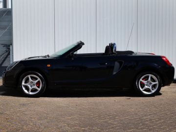 Toyota MR2